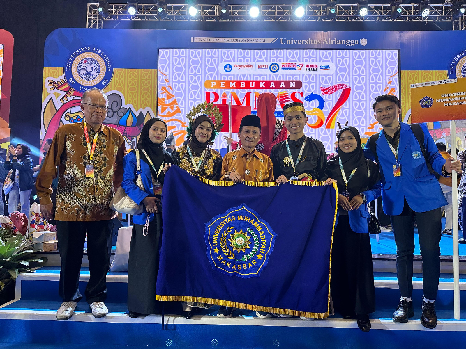 Devisi Prestasi & Kreativitas Mahasiswa